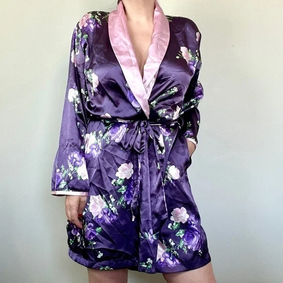 Vintage Jones New York Robe